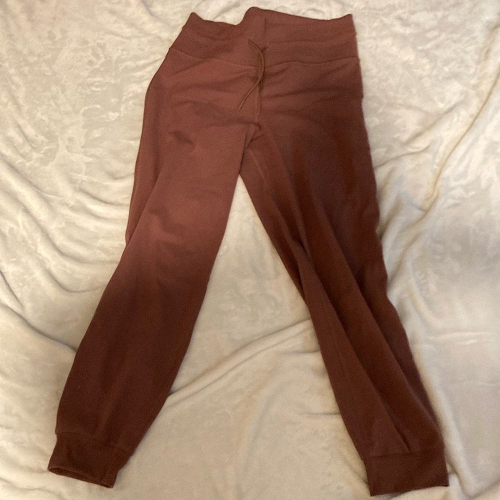 Vuori joggers
